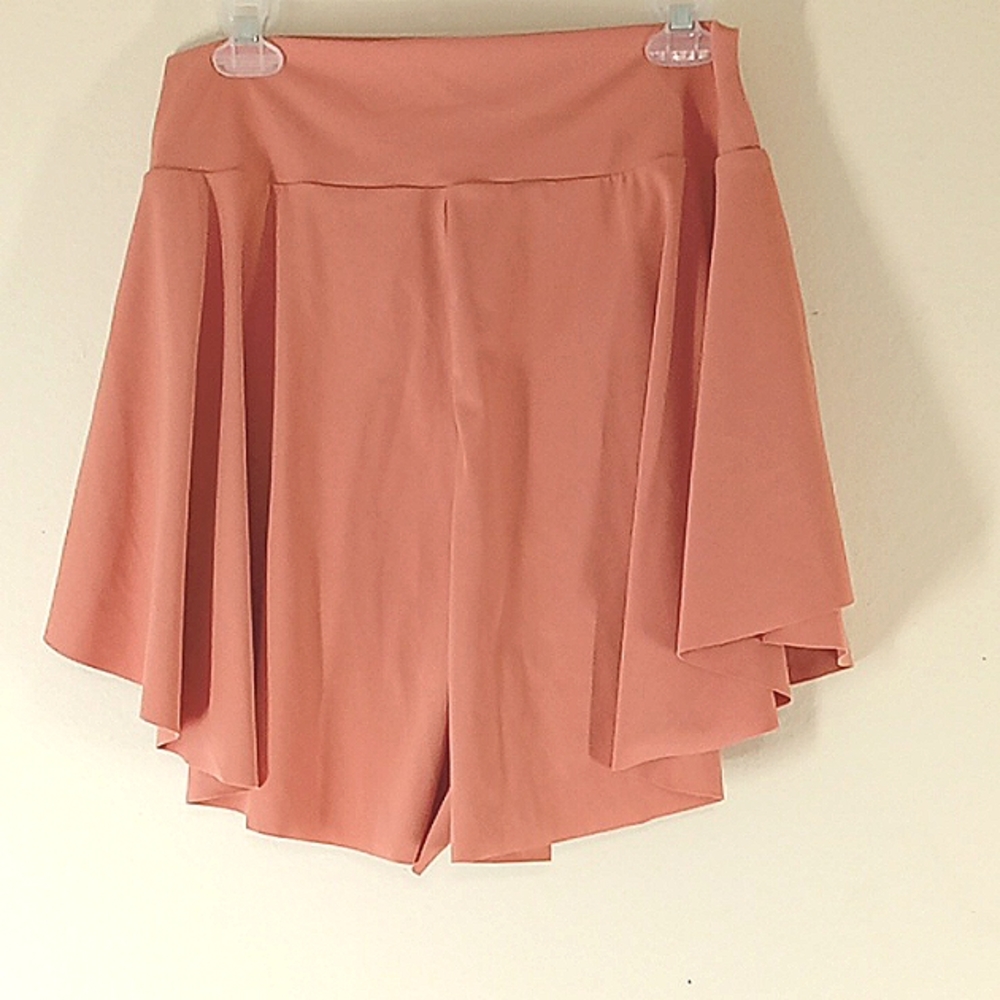 HALARA THAT TIKTOK BRAND Women Shorts Large Peach Tan Nude Workout Exercise